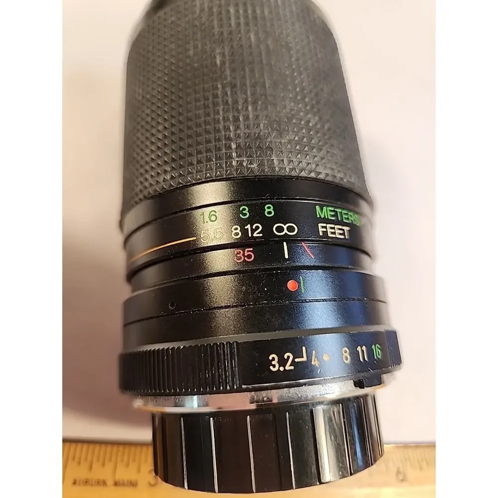 Vivitar 35-105mm 1:3.2-4 MC Macro Focusing Zoom Lens (6A)